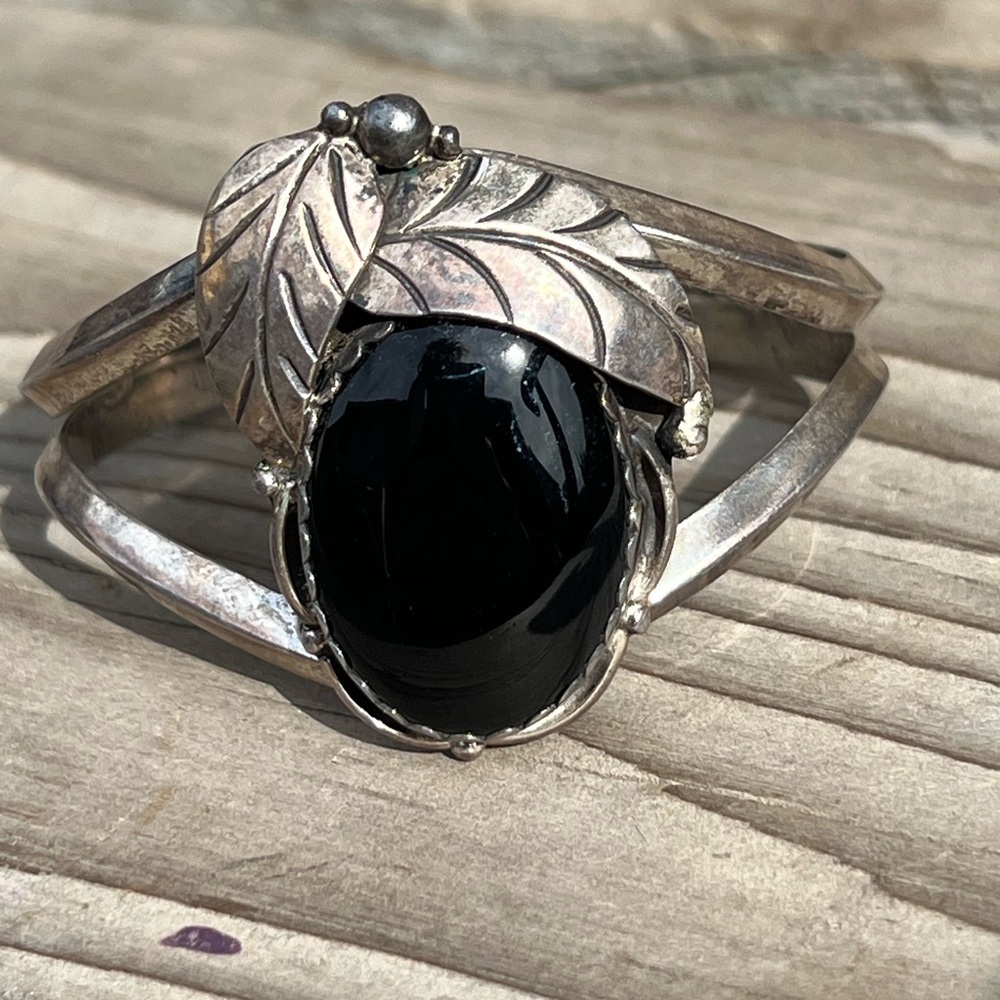Vintage Sterling silver onyx cuff
